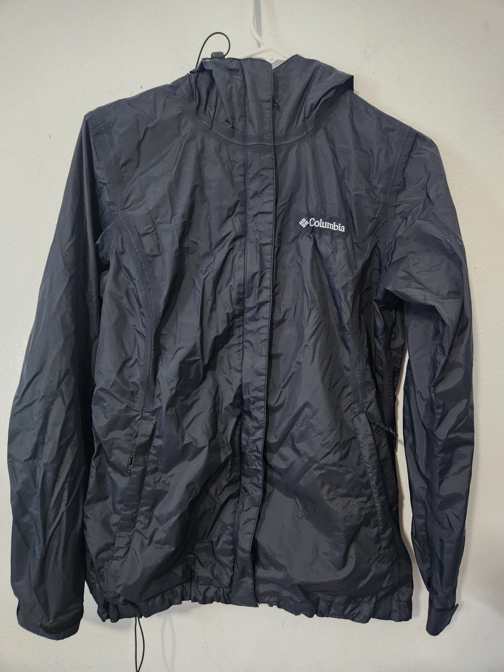 Columbia Women’s Black Hooded Rain Jacket